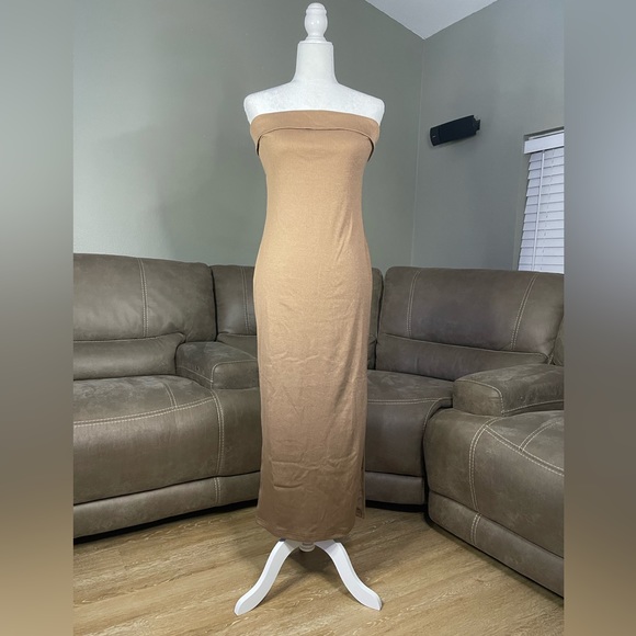 NWT Vici Celeste Ribbed Cutout Strapless Midi Dress in Mocha L Sexy Chic Fashion - Picture 6 of 15